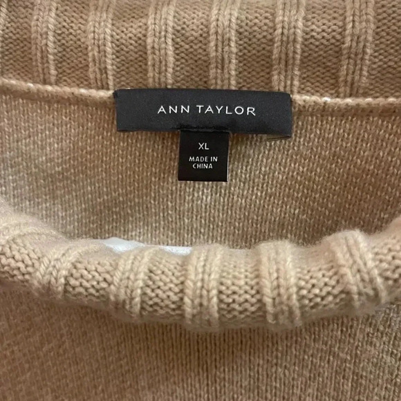 Ann Taylor Women's Size XLarge Wool Blend Knit Beige Sweater - Picture 3 of 6